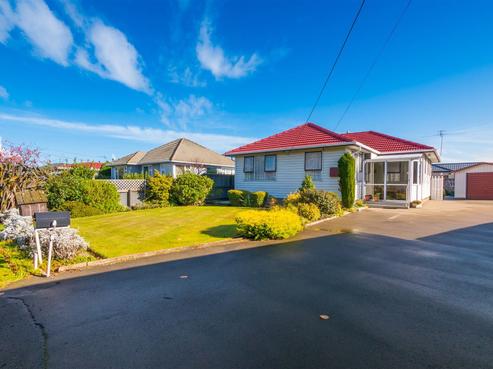 142 Springs Road, Hornby