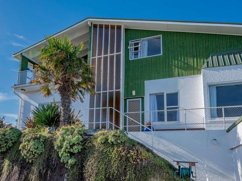 20 Toru Road, Paraparaumu Beach