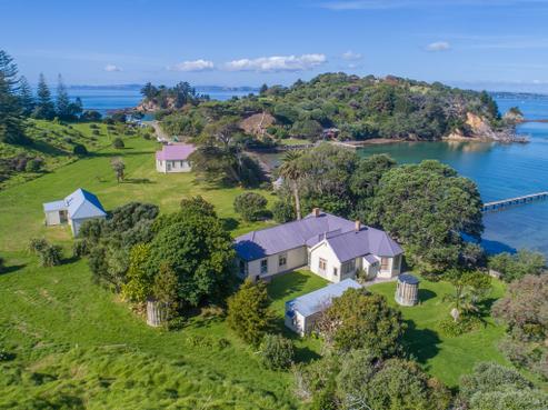 20 Sandford Way, Rakino Island