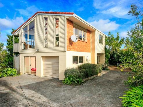 9B Elderwood Lane, Belmont