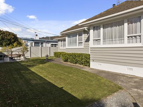 11 Stamford Grove, Avalon