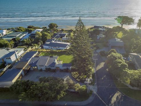 210 Rosetta Road, Raumati South