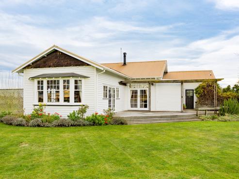 52 Petticoat Lane, Doyleston