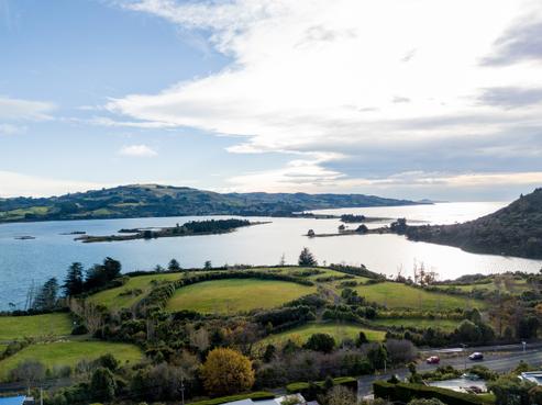 142A Doctors Point Road, Waitati
