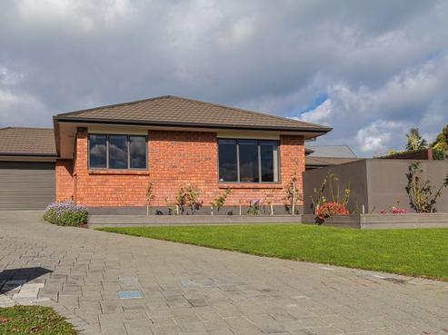 15 Washington Place, Havelock North