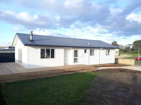 5 Walton Street, Bulls