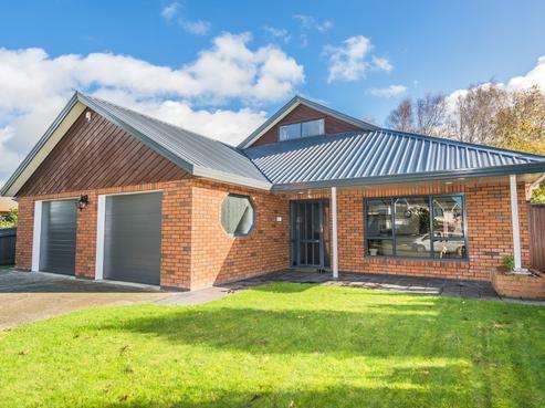 35 Downes Avenue, Springvale