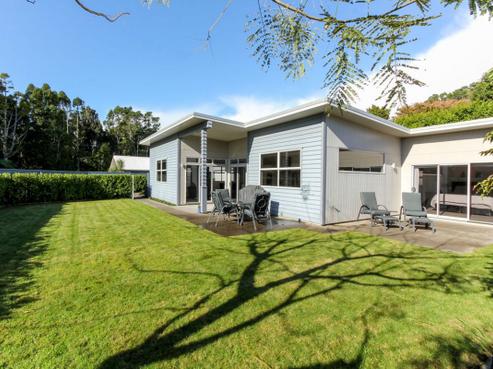 74A Karamea Street, Whalers Gate