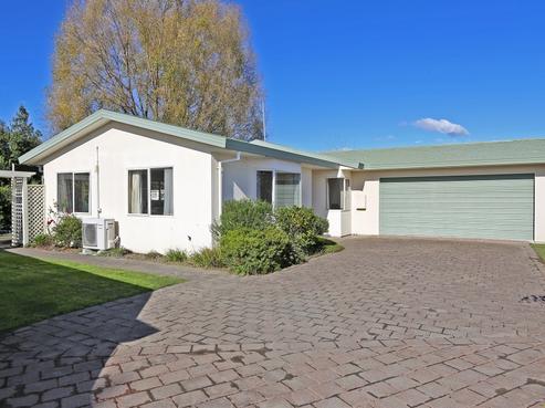 23 Bucksburn Place, Greenmeadows