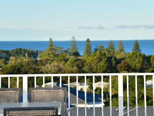 5 Ocean View Terrace, Orewa