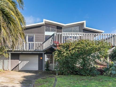 84 Martin Road, Paraparaumu Beach