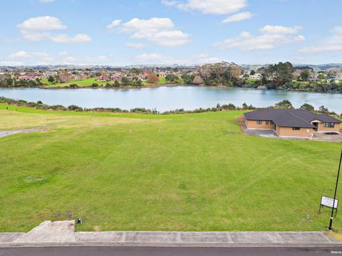 38 Harbour Crest Drive, Waiuku