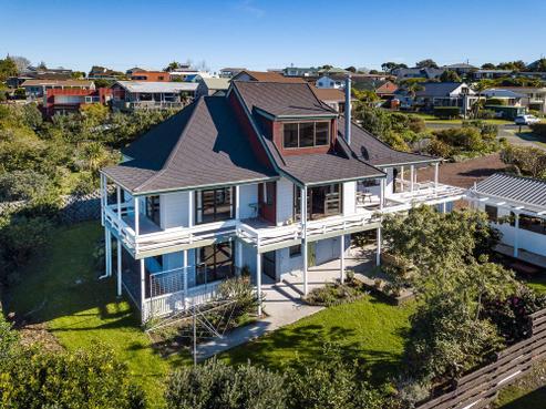 9 The Nook, Algies Bay