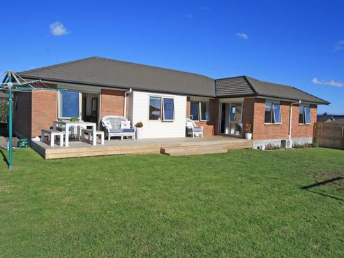 19 Jules Crescent, Bell Block