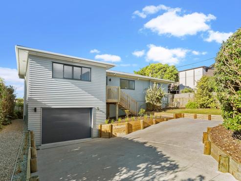 1/1009 Beach Road, Torbay