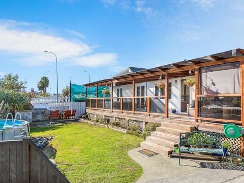 2/8 Oteha Valley Road, Northcross