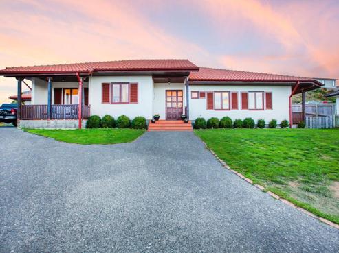 26 Aotea Drive, Aotea