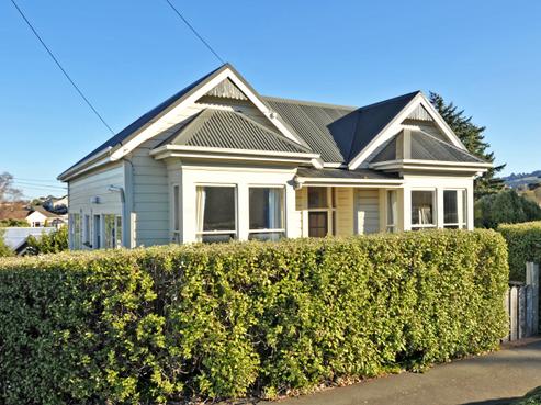 57 Preston Crescent, Belleknowes