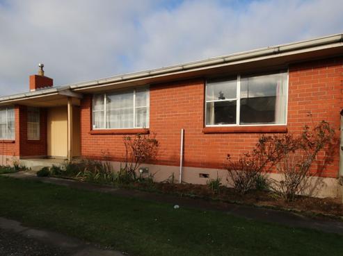 74 Glenalmond Crescent, Rockdale