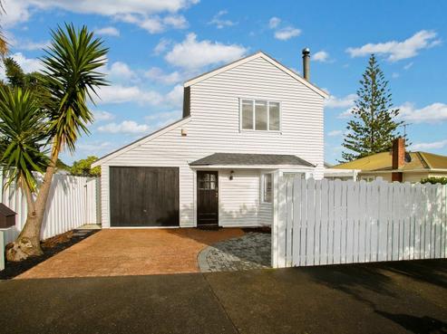 4 Studholme Street, Point Chevalier