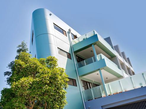 320/3 Morningside Drive, Morningside