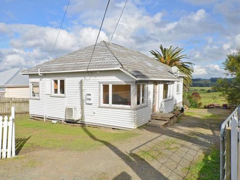 15A View Road, Hikurangi