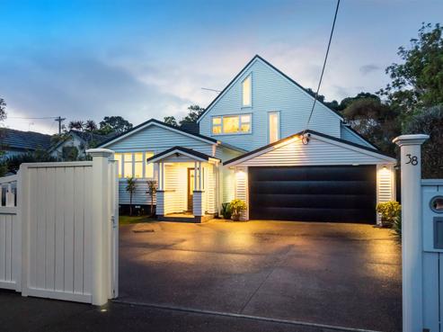 38 Belle Vue Avenue, Northcote Point