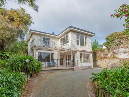 19 Tennis Court Road, Raumati South