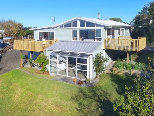16 Geoffrey Road, Torbay