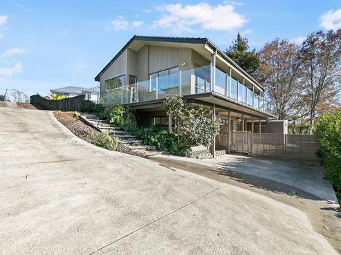 32 Majesty Place, Half Moon Bay