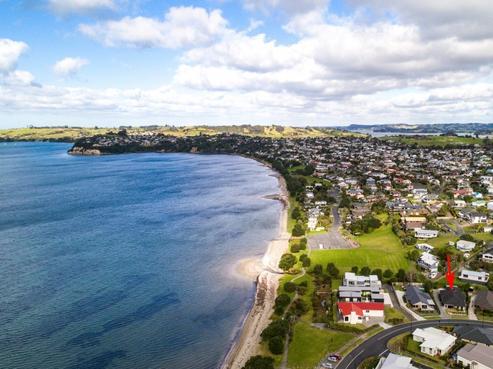 20 Schooner Avenue, Snells Beach