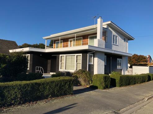 2 Smitheram Street, Allenton