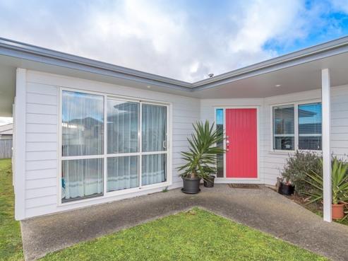 173 Pacific Drive, Fitzherbert