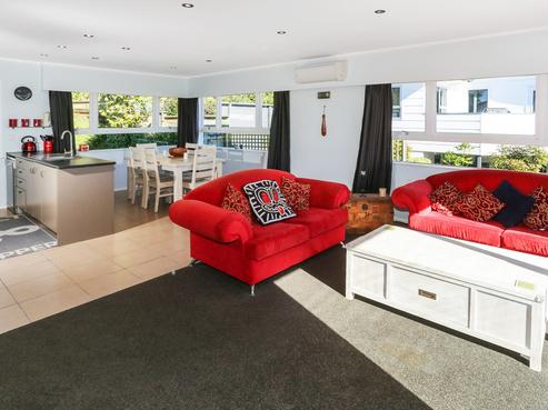 18 Cherry Crescent, Pukekohe
