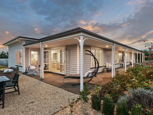 38 Leyland Crescent, Swannanoa