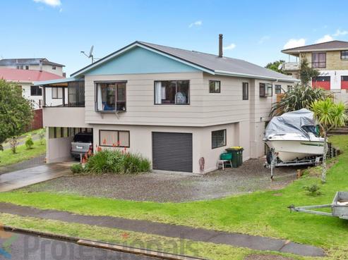 65 Fishermans Drive, Coastlands