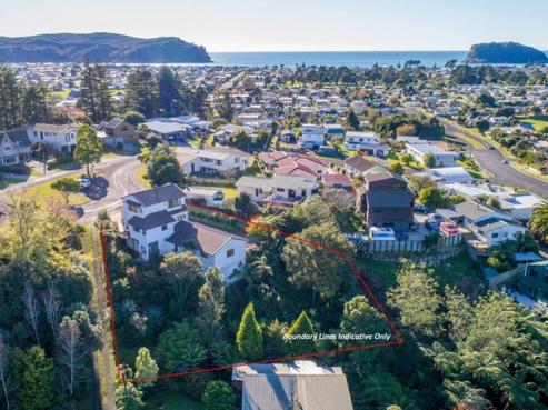 110 Chevron Crescent, Whangamata