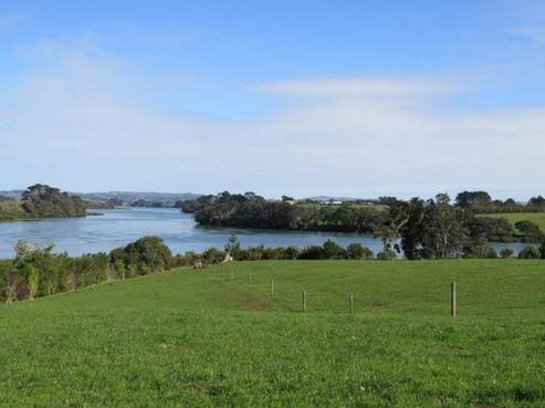 246 Clarks Beach Road, Clarks Beach