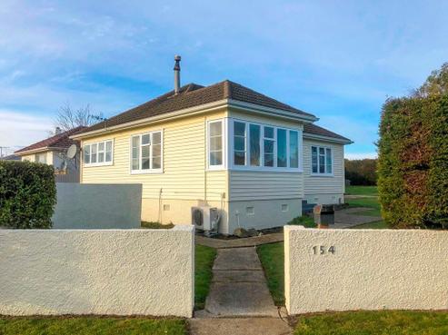 154 Conyers Street, Heidelberg