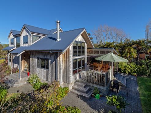 15A Holden Avenue, Holdens Bay