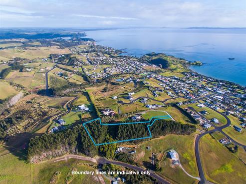 10 Vidar Way, Coopers Beach