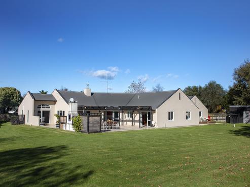 57 Cowley Drive, Leamington