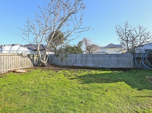 708 Avenue Road West, Saint Leonards