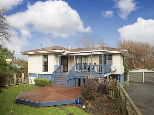 7 Sandstrom Grove, Feilding