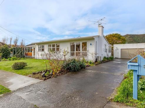 3 Clement Grove, Taita