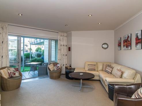 5/4 Seaview Road, Paraparaumu Beach
