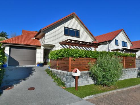 3 Parkwood Crescent, Gulf Harbour