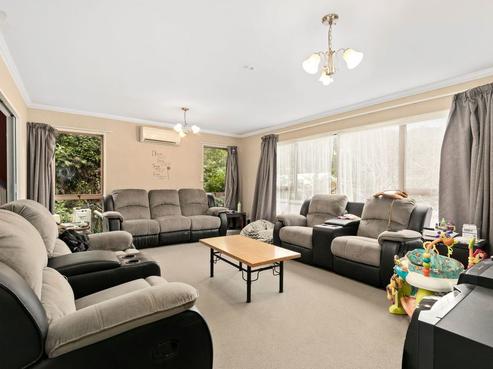18 Ngahere Street, Stokes Valley