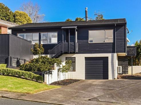 2/4 Glenwood Avenue, Birkenhead