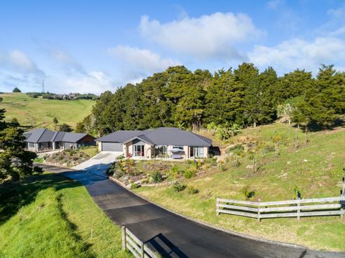 2 Catherin Servant Close, Maunu